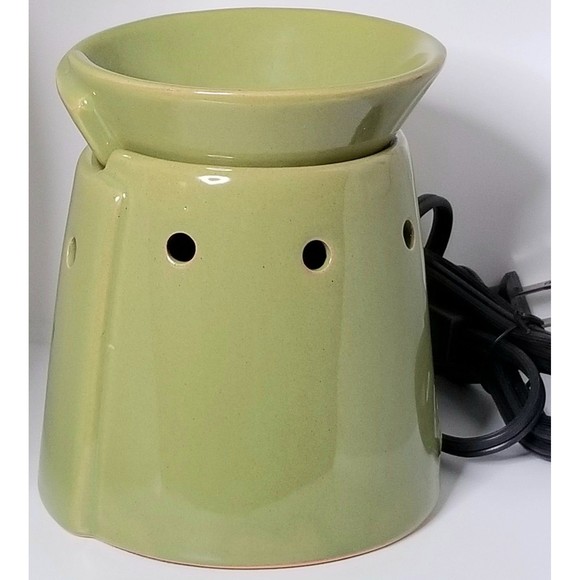 Scentsy Wax Warmer Greenwich Mid Size New in Box - Picture 4 of 12